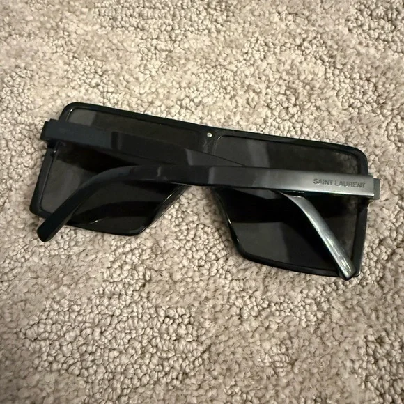 Saint Laurent Betty Sunglasses blk - Picture 5 of 7
